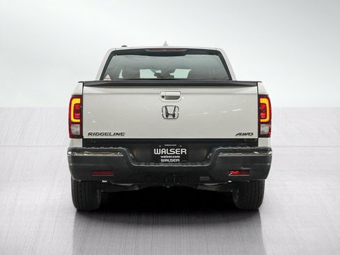 Used 2020 Honda Ridgeline Sport image 4