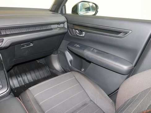 Used 2023 Honda CR-V Sport image 11