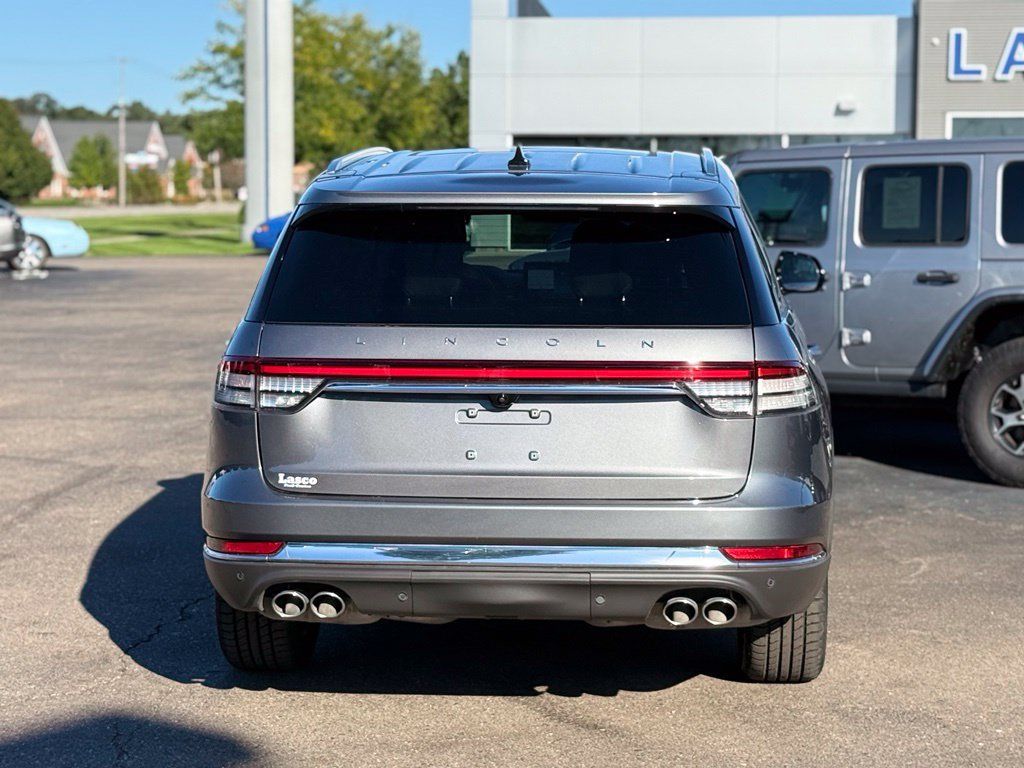 Used 2024 Lincoln Aviator Reserve w/ Elements Package Plus AWD/4WD image 38