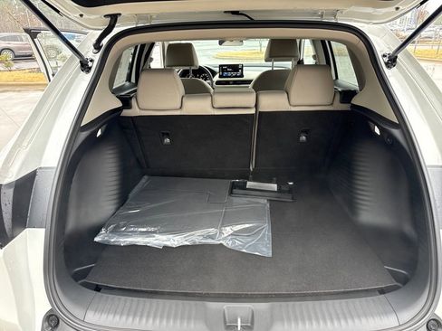 New 2026 Honda HR-V LX image 25