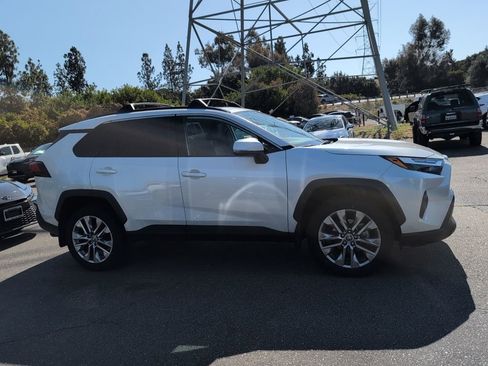 Certified 2022 Toyota RAV4 XLE Premium FWD image 4