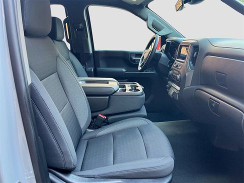 Used 2024 Chevrolet Silverado 1500 Custom image 25