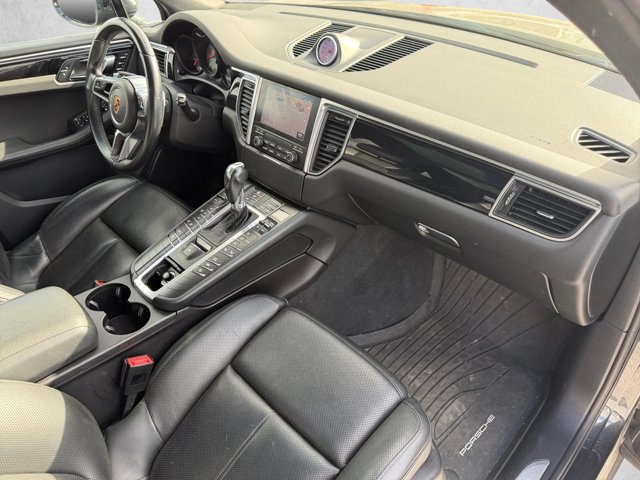 Used 2017 Porsche Macan S AWD/4WD image 21