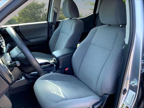 Used 2021 Toyota Tacoma SR w/ SR Convenience Package RWD image 21