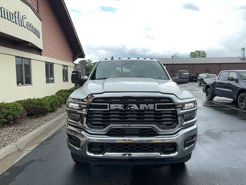 New 2026 RAM 3500 Tradesman AWD/4WD image 6