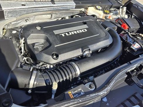 Used 2019 Cadillac XT4 Sport image 17