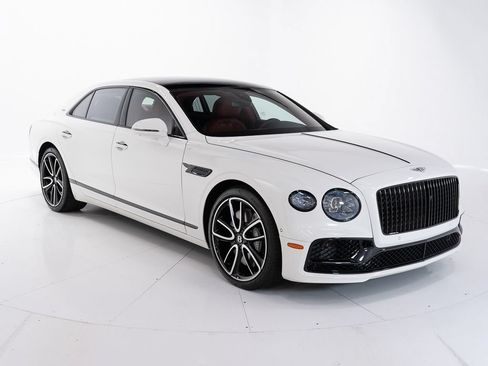 Certified 2024 Bentley Flying Spur W12 AWD/4WD image 7