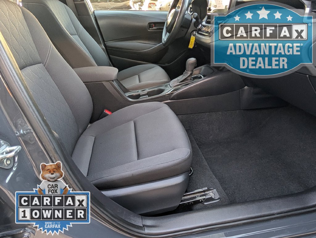 Used 2025 Toyota Corolla LE FWD image 21