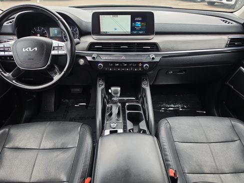 Used 2022 Kia Telluride EX w/ EX Premium Package FWD image 12