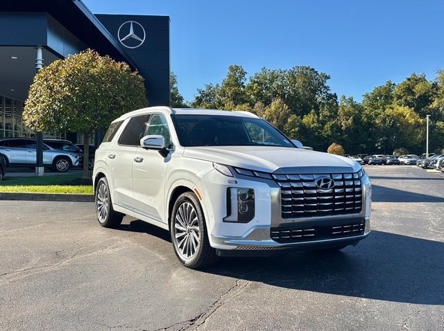 Used 2023 Hyundai Palisade Calligraphy w/ Winter Package FWD 360° Tour