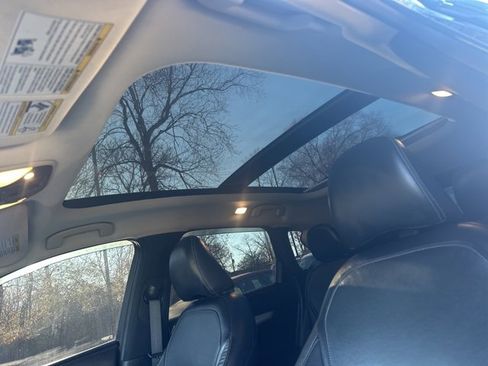 Used 2019 INFINITI QX50 Essential w/ Premium Heat Package image 13