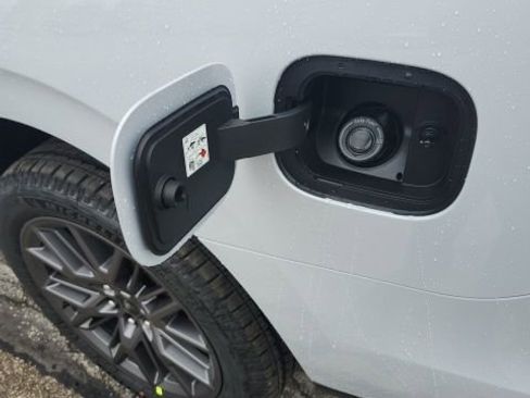 New 2025 Ford Expedition Platinum w/ Stealth Performance Package image 11