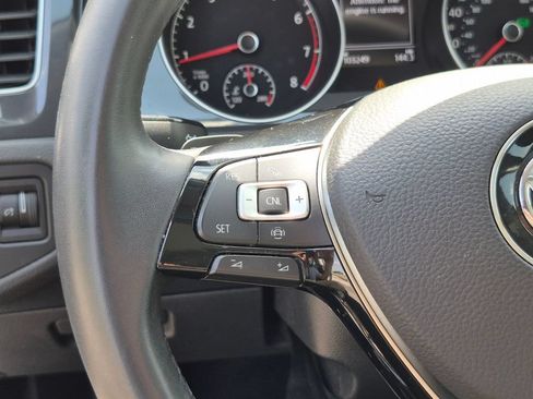Used 2020 Volkswagen Golf 4-Door FWD image 15