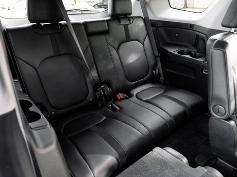 Used 2023 Honda Pilot EX-L image 53