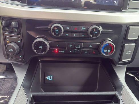 New 2026 Ford F250 XLT w/ XLT Premium Package image 26