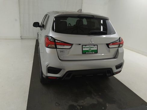 Used 2025 Mitsubishi Outlander Sport ES AWD/4WD image 6