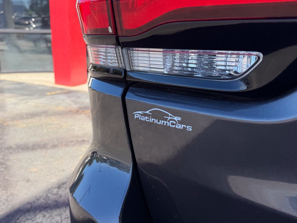 Used 2021 Jeep Grand Cherokee Trackhawk w/ Trailer Tow Group IV AWD/4WD image 11
