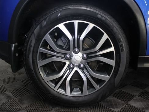 Used 2018 Mitsubishi Outlander Sport LE FWD image 5