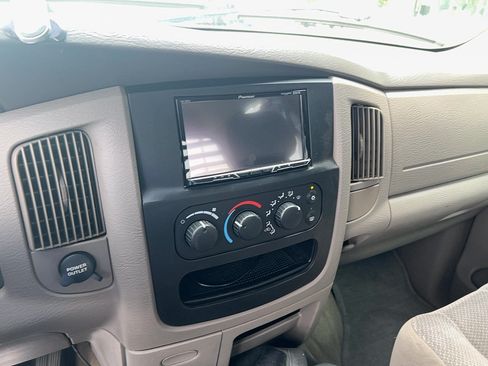 Used 2005 Dodge Ram 2500 Truck SLT w/ Quad Cab Big Horn Value Group AWD/4WD image 27