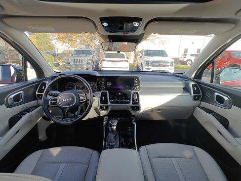 Used 2022 Kia Sorento SX image 25