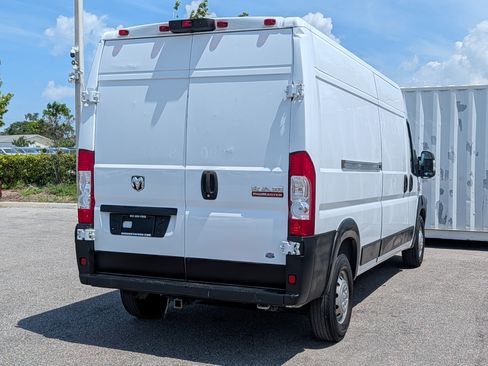 Used 2019 RAM ProMaster 2500 FWD image 4