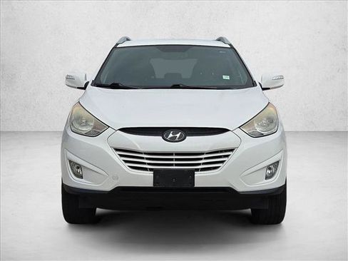 Used 2013 Hyundai Tucson GLS FWD image 2