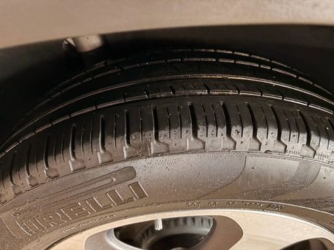 Used 2019 Mercedes-Benz GLC 300 4MATIC image 44