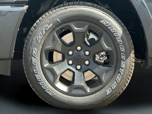 New 2026 RAM 1500 Big Horn AWD/4WD image 30