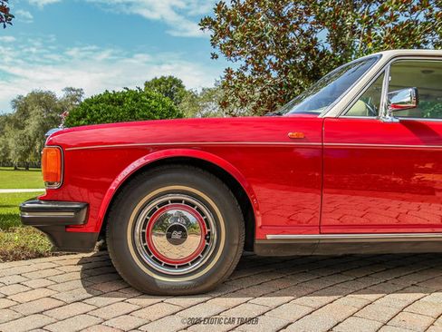 Used 1993 Rolls-Royce Silver Spur II image 4