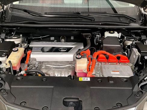 Used 2018 Lexus NX 300h AWD w/ Premium Package image 32