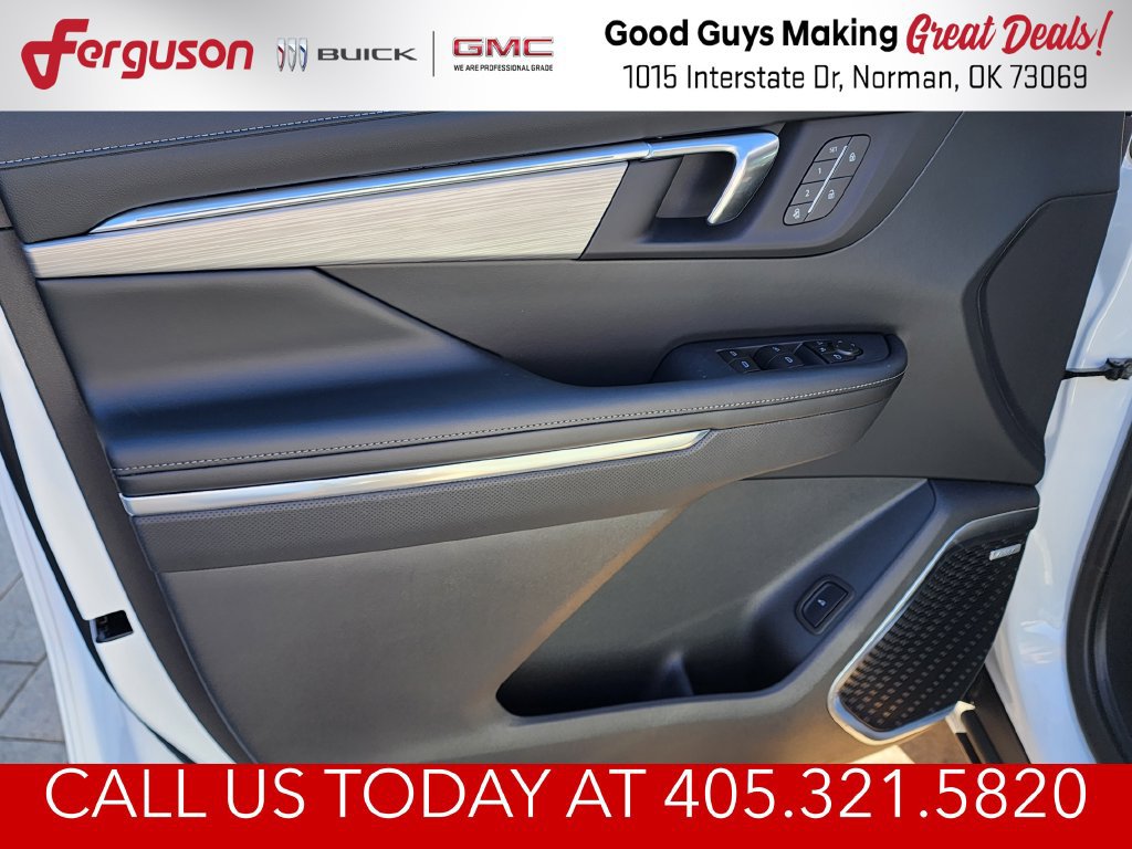 New 2027 Buick Enclave Preferred w/ Power Package FWD image 13