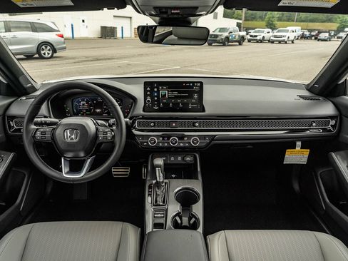 Used 2026 Honda Civic Sport Touring image 18
