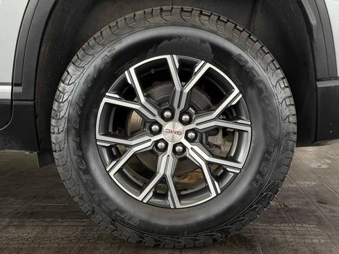 Used 2024 GMC Acadia AT4 w/ Luxury Package AWD/4WD image 28