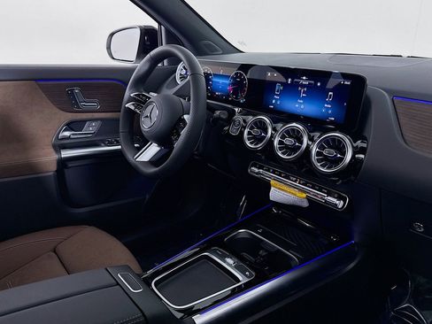 New 2026 Mercedes-Benz GLA 250 image 15