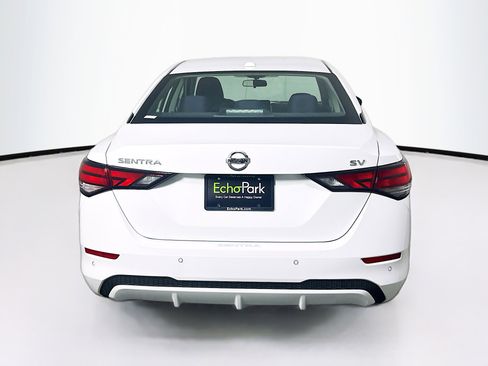 Used 2023 Nissan Sentra SV w/ Trunk Package image 7