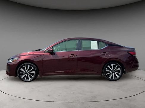 Certified 2025 Nissan Sentra SV w/ SV Premium Package FWD image 9