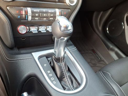 Certified 2021 Ford Mustang GT Premium w/ Equipment Group 401A image 20