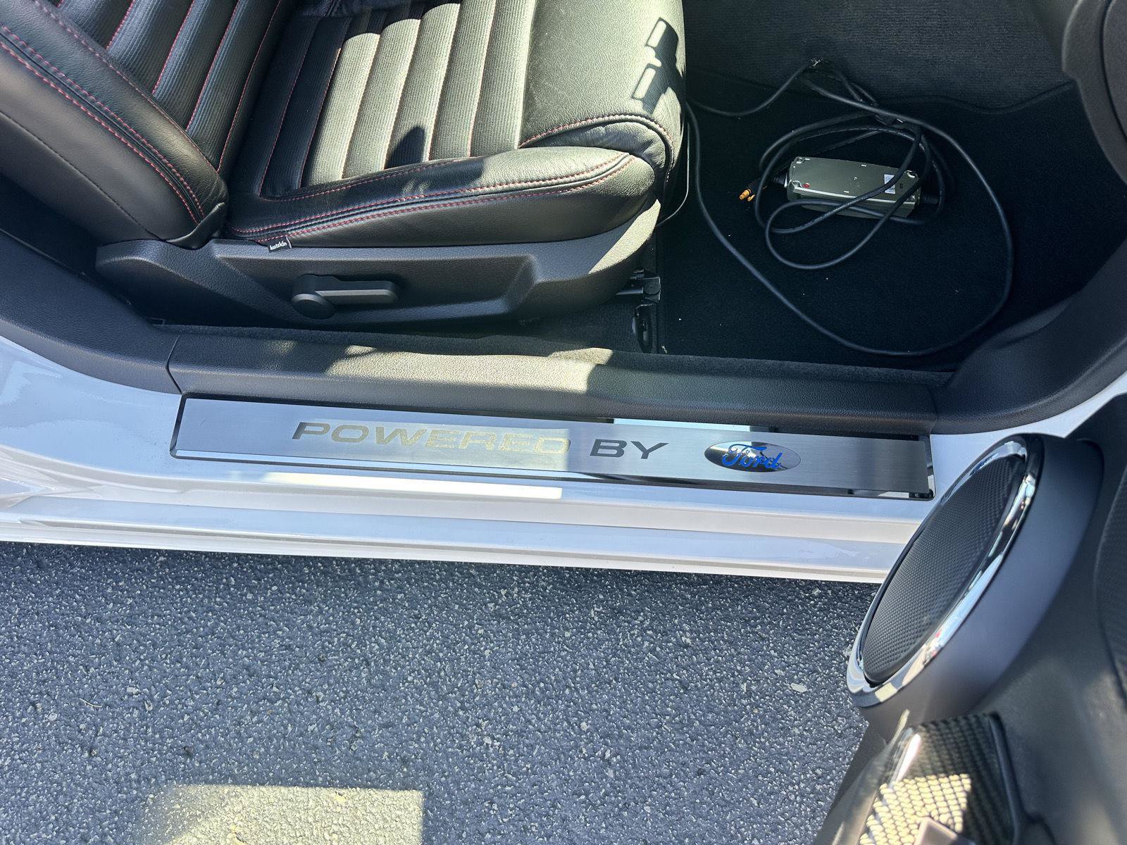 Used 2011 Ford Mustang GT Premium w/ Security Pkg RWD image 58