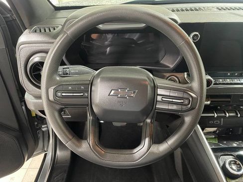 Used 2026 Chevrolet Colorado Trail Boss AWD/4WD image 14
