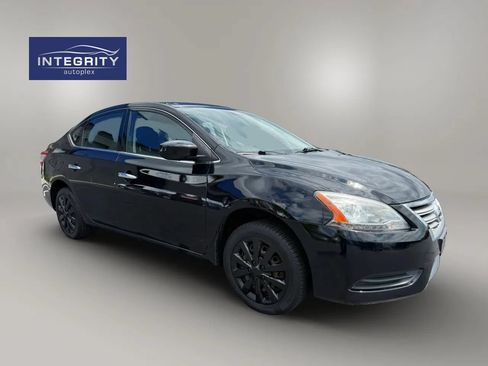 Used 2014 Nissan Sentra SV FWD image 7