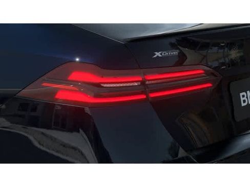 New 2027 BMW 550e xDrive image 8