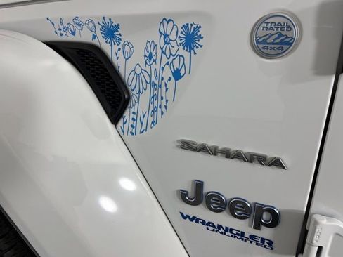 Used 2022 Jeep Wrangler Unlimited Sahara w/ Cold Weather Group image 48