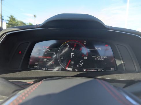 Used 2023 Chevrolet Corvette Stingray Premium Conv w/ Z51 Performance Package RWD image 25