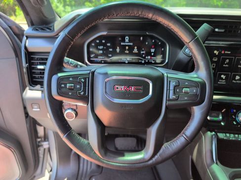 Used 2024 GMC Sierra 2500 AT4X AWD/4WD image 24