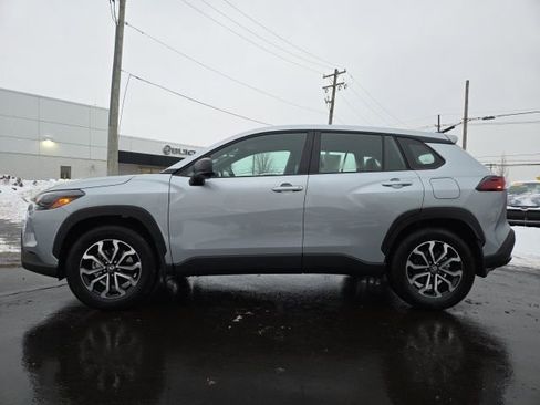 Used 2026 Toyota Corolla Cross S image 4