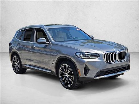 Used 2023 BMW X3 sDrive30i w/ Convenience Package RWD image 3