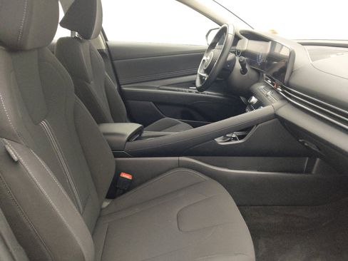 Used 2023 Hyundai Elantra SEL w/ Convenience Package FWD image 21