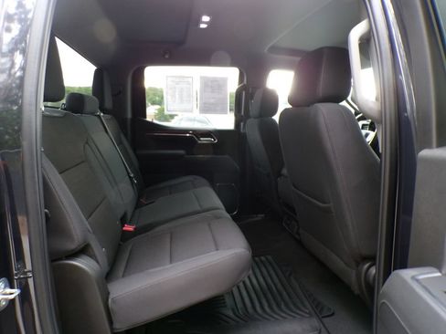 Used 2024 Chevrolet Silverado 1500 LT AWD/4WD image 20
