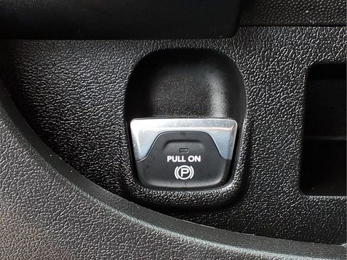 Used 2024 RAM ProMaster 2500 w/ Convenience Group FWD image 22