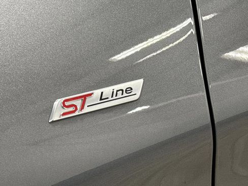 Used 2023 Ford Explorer ST-Line image 36